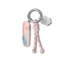 VICTORINOX Classic SD Paris Style 0.6223.E221 9 VICTORINOX Classic SD Paris Style 0.6223.E221 -Knife Stock 03cd2cd58aee7d9f6795e0f9ad1ee56e