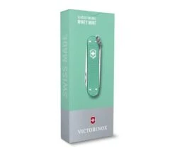 Victorinox 0.6221.221G Classic SD Alox Colors Minty Mint -Knife Stock 469e35a4d5043b1f0901ac64afb902cc