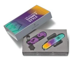 VICTORINOX Companion Sydney Style 1.3909.E222 10 VICTORINOX Companion Sydney Style 1.3909.E222 -Knife Stock a88367fe408796c51dcd0d01e191832d