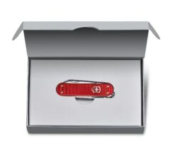Victorinox 0.6221.401G Classic SD Precious Alox, Iconic Red 11 Victorinox 0.6221.401G Classic SD Precious Alox, Iconic Red -Knife Stock ccf0be349c10b9872cc8642a0a8c1051