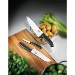 Victorinox Gemüsemesser Swiss Classic 6.7433, Schwarz, Edelstahl, Klinge 8cm Wellenschliff 7 Victorinox Gemüsemesser Swiss Classic 6.7433, Schwarz, Edelstahl, Klinge 8cm Wellenschliff -Knife Stock d45aad134a22dcf8cee3c6f4c208e1009b5b3a4a gemuesemesser victorinox swiss classic 6.7433