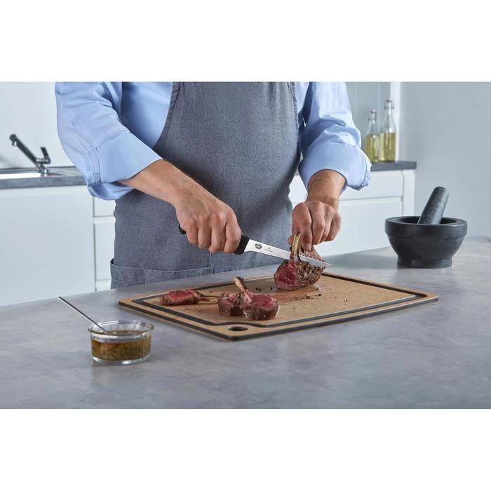 Victorinox Ausbeinmesser Fibrox 5.6413.15, Schwarz, Edelstahl, 15cm Klinge Flexibel 7 Victorinox Ausbeinmesser Fibrox 5.6413.15, Schwarz, Edelstahl, 15cm Klinge Flexibel – Bild 5