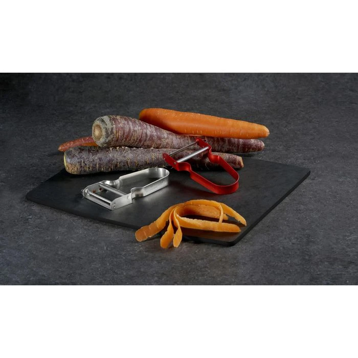 Victorinox Sparschäler Rex 6.0900, Silber, Universal, Stahl-Pendelklinge 5 Victorinox Sparschäler Rex 6.0900, Silber, Universal, Stahl-Pendelklinge – Bild 3