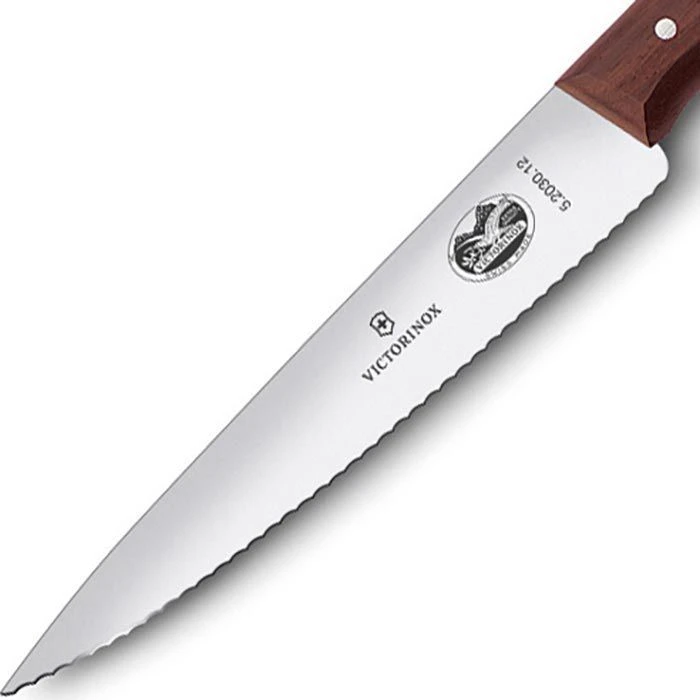 Victorinox Tranchiermesser Wood 5.2030.12, Officemesser, 12cm Klinge Wellenschliff, Holzgriff 5 Victorinox Tranchiermesser Wood 5.2030.12, Officemesser, 12cm Klinge Wellenschliff, Holzgriff – Bild 3